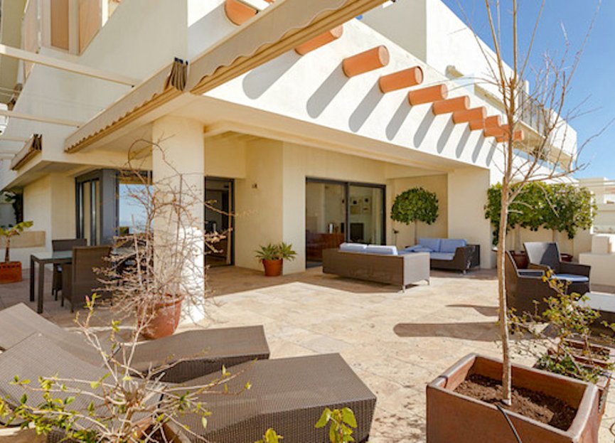 Reventa - Apartment - Penthouse - Marbella - Altos de los Monteros