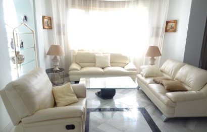 Resale - Ground floor apartment - Marbella - Puerto Banús