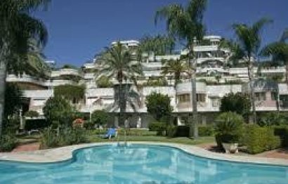 Resale - Ground floor apartment - Marbella - Puerto Banús