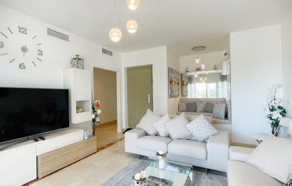 Resale - Apartment - Penthouse - Marbella - Nueva Andalucia