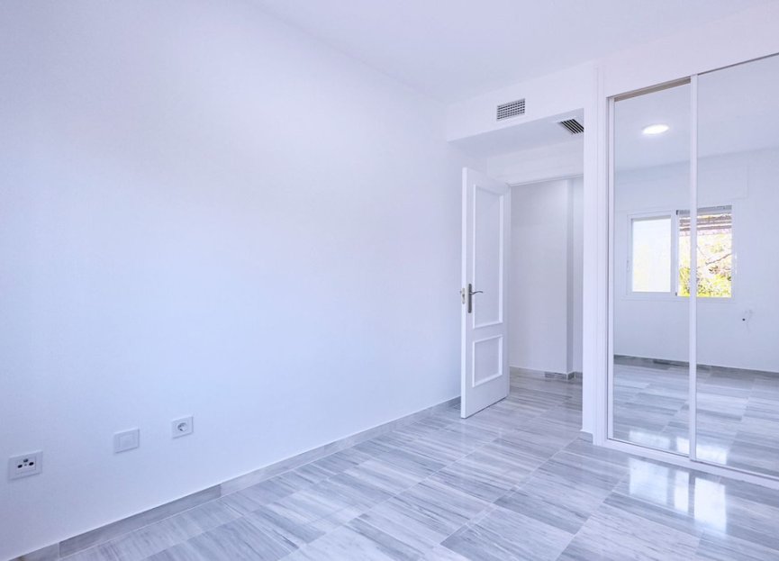 Resale - Ground floor apartment - Marbella - Marbella Centro