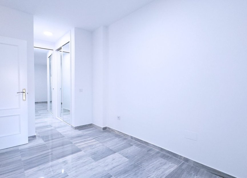 Resale - Ground floor apartment - Marbella - Marbella Centro