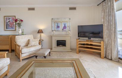 Resale - Apartment - Middle Floor Apartment - Estepona - Estepona Centro