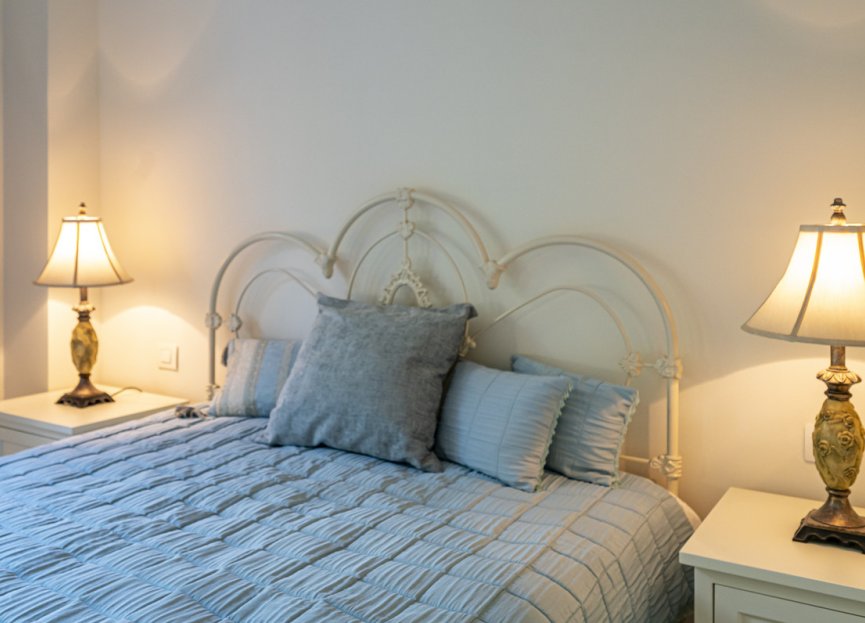 Resale - Apartment - Middle Floor Apartment - Estepona - Estepona Centro