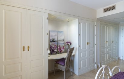 Resale - Apartment - Middle Floor Apartment - Estepona - Estepona Centro