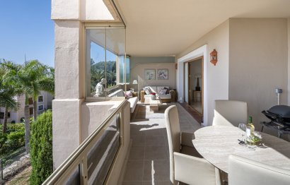 Resale - Apartment - Middle Floor Apartment - Estepona - Estepona Centro