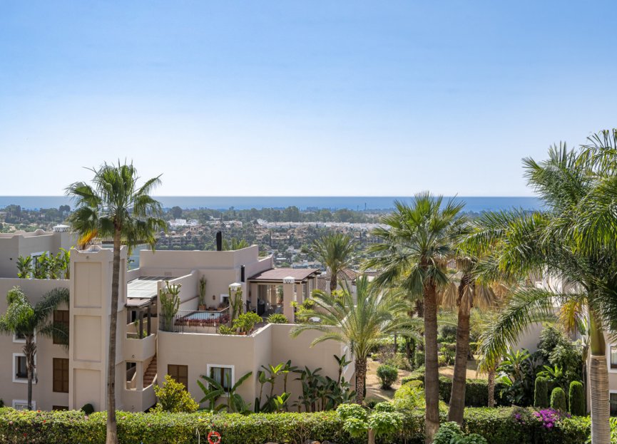 Resale - Apartment - Middle Floor Apartment - Estepona - Estepona Centro