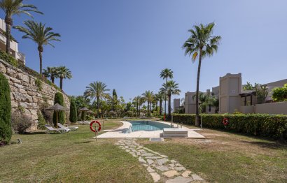 Resale - Apartment - Middle Floor Apartment - Estepona - Estepona Centro