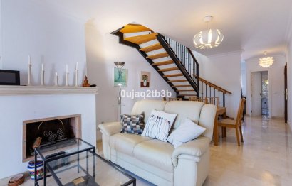 Resale - Apartment - Duplex - Marbella - Nueva Andalucia