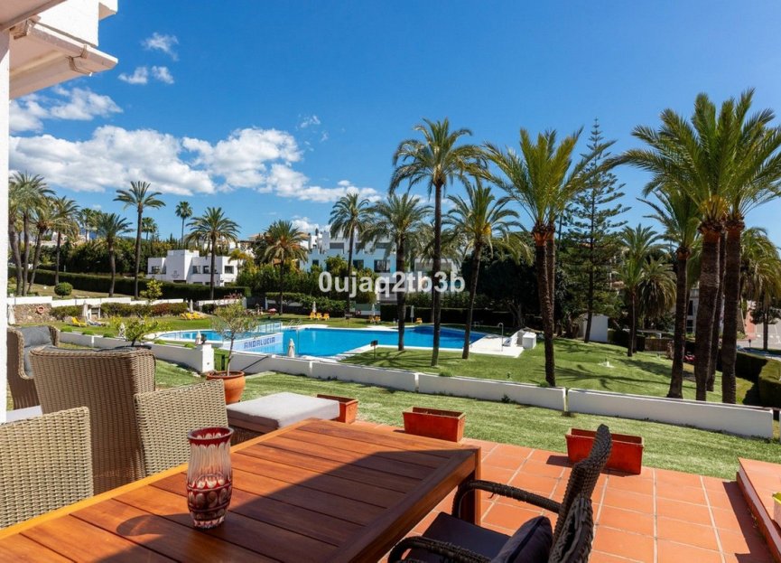 Resale - Apartment - Duplex - Marbella - Nueva Andalucia