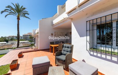 Resale - Apartment - Duplex - Marbella - Nueva Andalucia