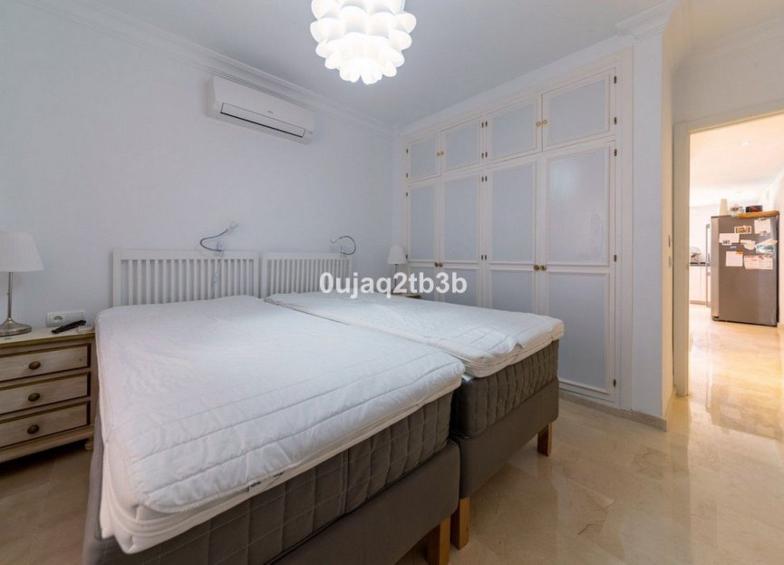 Resale - Apartment - Duplex - Marbella - Nueva Andalucia