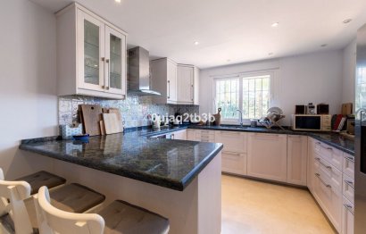 Resale - Apartment - Duplex - Marbella - Nueva Andalucia