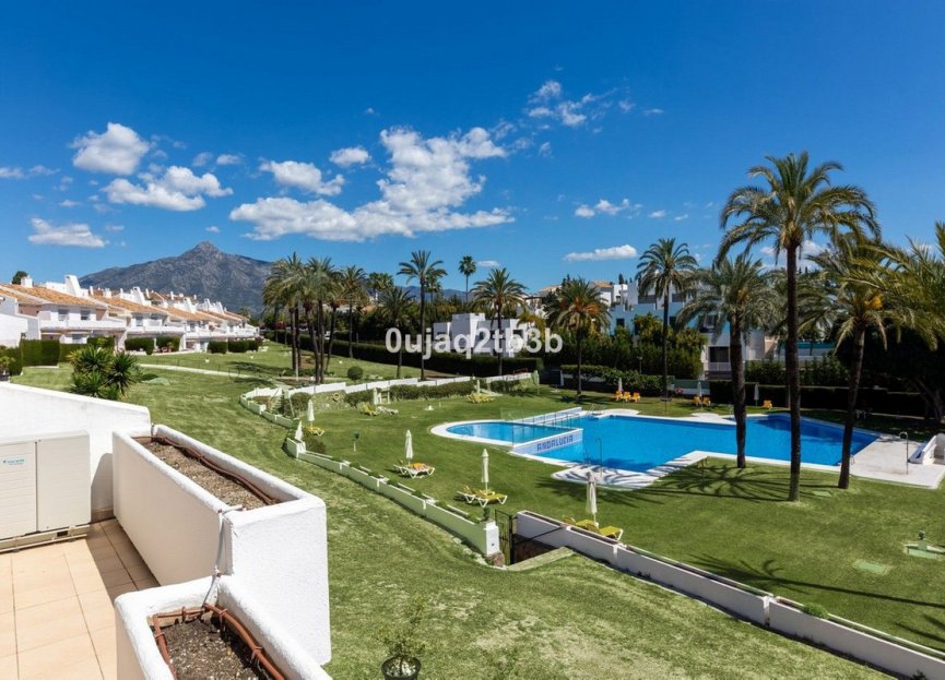 Resale - Apartment - Duplex - Marbella - Nueva Andalucia