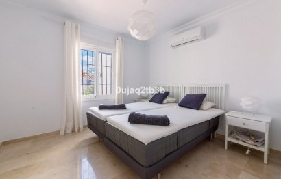 Resale - Apartment - Duplex - Marbella - Nueva Andalucia