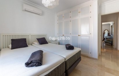 Resale - Apartment - Duplex - Marbella - Nueva Andalucia