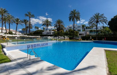Resale - Apartment - Duplex - Marbella - Nueva Andalucia