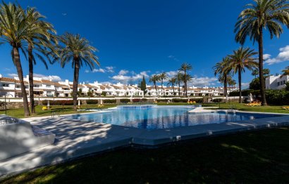 Resale - Apartment - Duplex - Marbella - Nueva Andalucia
