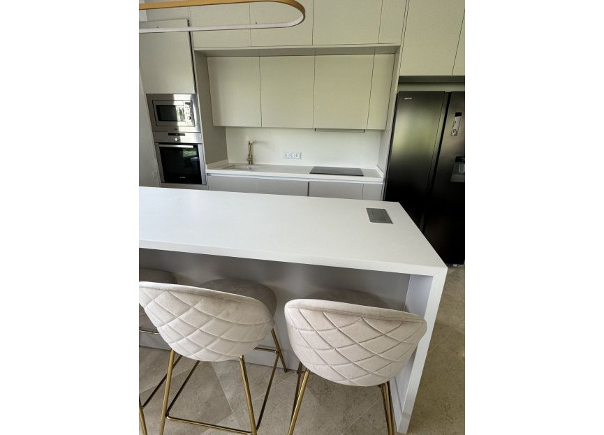 Reventa - Apartment - Middle Floor Apartment - Marbella - Nueva Andalucia