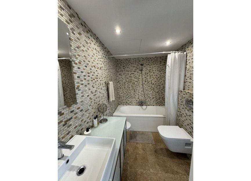 Reventa - Apartment - Middle Floor Apartment - Marbella - Nueva Andalucia