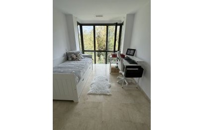 Reventa - Apartment - Middle Floor Apartment - Marbella - Nueva Andalucia