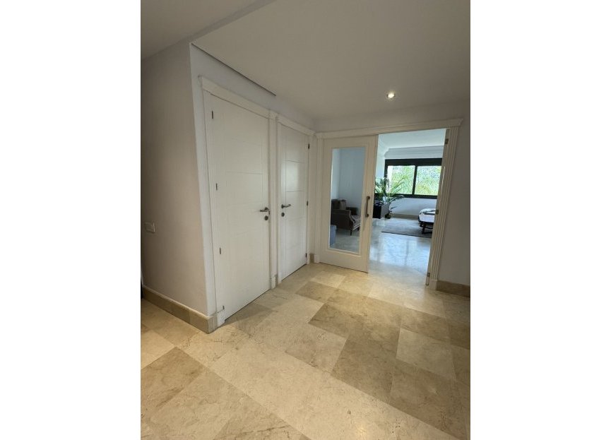 Reventa - Apartment - Middle Floor Apartment - Marbella - Nueva Andalucia