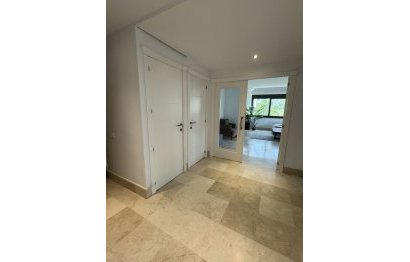 Reventa - Apartment - Middle Floor Apartment - Marbella - Nueva Andalucia