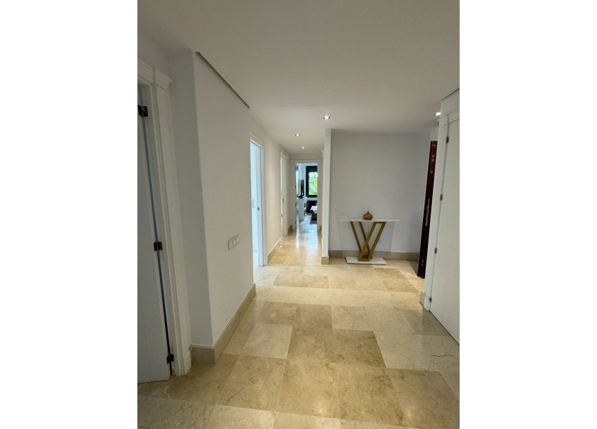 Reventa - Apartment - Middle Floor Apartment - Marbella - Nueva Andalucia