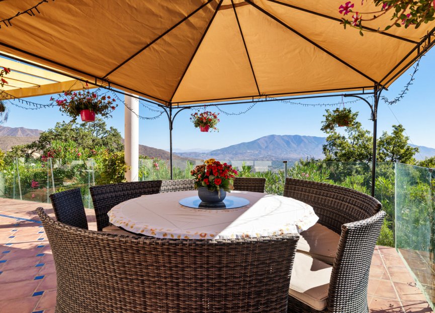 Reventa - House - Detached Villa - Marbella - Marbella Centro