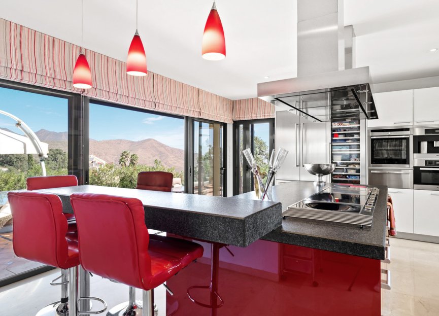 Reventa - House - Detached Villa - Marbella - Marbella Centro