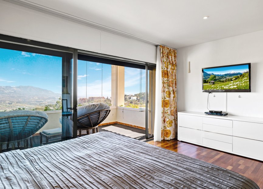 Reventa - House - Detached Villa - Marbella - Marbella Centro