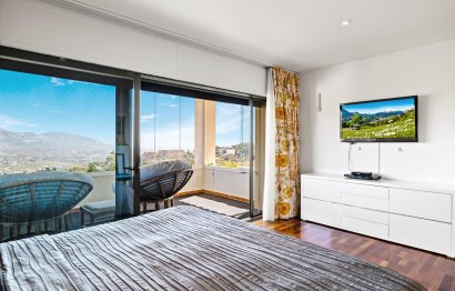 Reventa - House - Detached Villa - Marbella - Marbella Centro