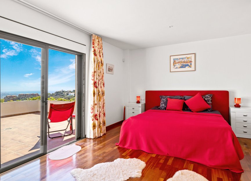 Reventa - House - Detached Villa - Marbella - Marbella Centro