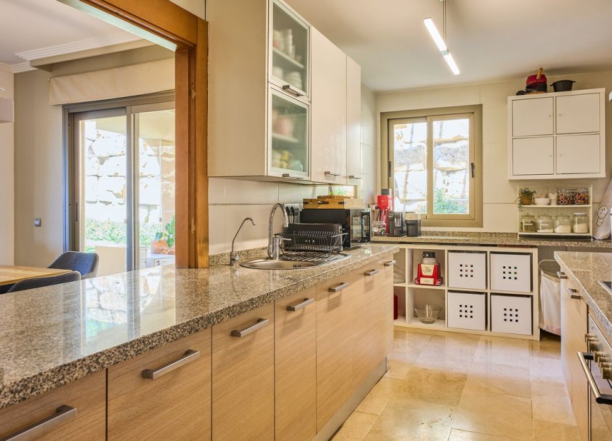 Resale - Ground floor apartment - Benahavís - Benahavís Centro