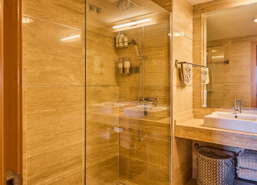 Resale - Ground floor apartment - Benahavís - Benahavís Centro