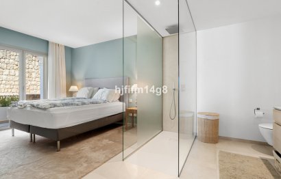 Resale - Apartment - Middle Floor Apartment - Marbella - Nueva Andalucia