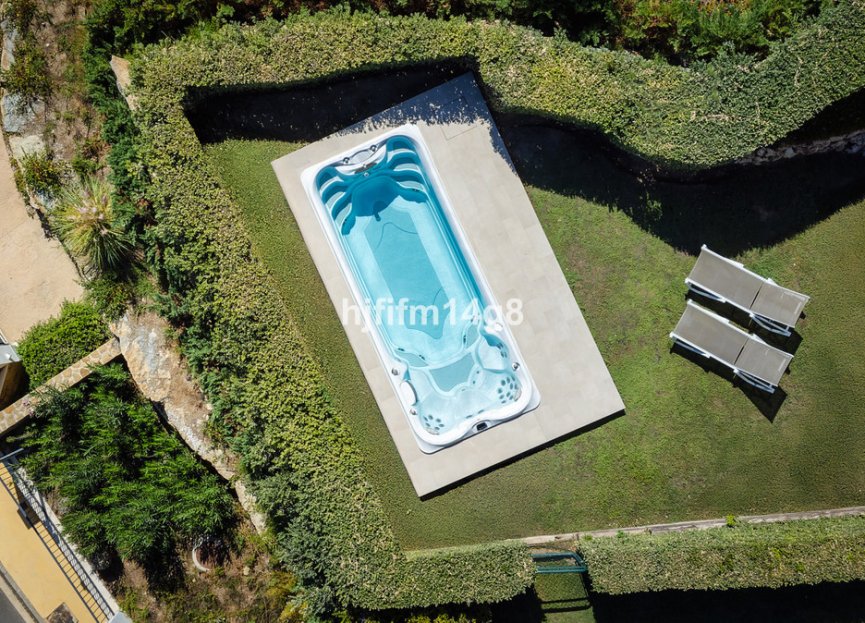 Resale - Apartment - Middle Floor Apartment - Marbella - Nueva Andalucia