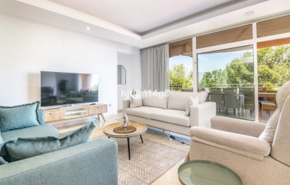 Resale - Apartment - Middle Floor Apartment - Marbella - Nueva Andalucia