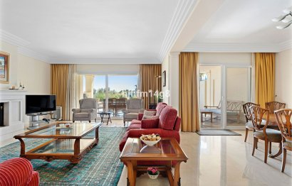 Resale - Ground floor apartment - Marbella - Nueva Andalucia