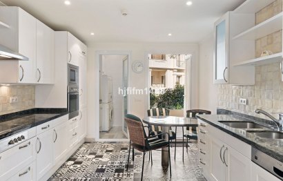 Resale - Ground floor apartment - Marbella - Nueva Andalucia