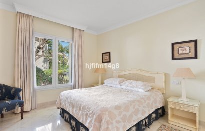 Resale - Ground floor apartment - Marbella - Nueva Andalucia