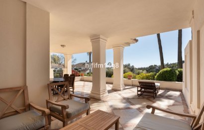 Resale - Ground floor apartment - Marbella - Nueva Andalucia