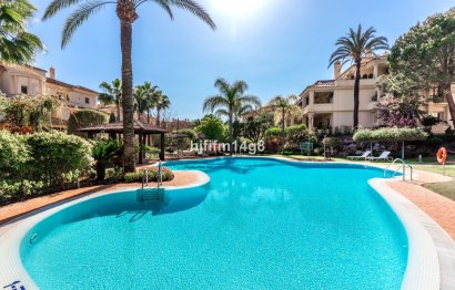 Resale - Ground floor apartment - Marbella - Nueva Andalucia