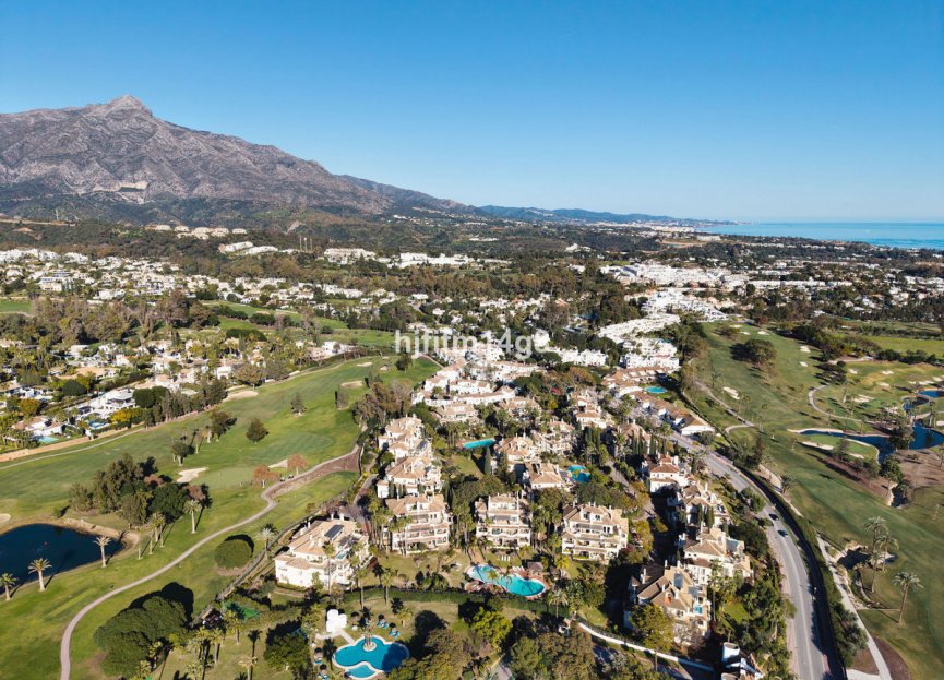 Resale - Ground floor apartment - Marbella - Nueva Andalucia