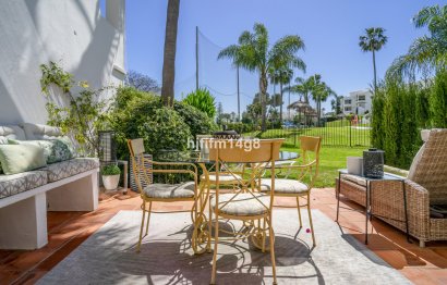 Resale - Ground floor apartment - Marbella - Nueva Andalucia