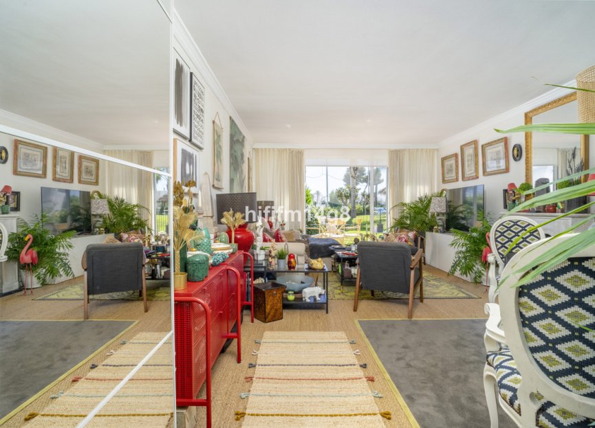 Resale - Ground floor apartment - Marbella - Nueva Andalucia