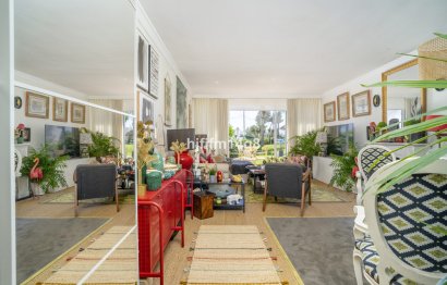 Resale - Ground floor apartment - Marbella - Nueva Andalucia