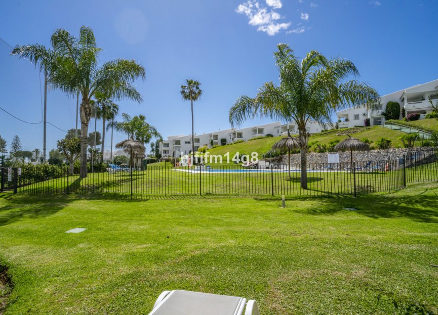 Resale - Ground floor apartment - Marbella - Nueva Andalucia