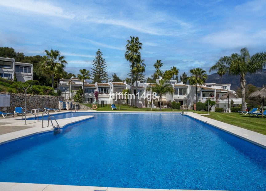 Resale - Ground floor apartment - Marbella - Nueva Andalucia