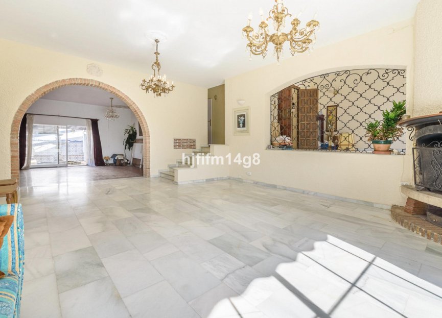 Reventa - House - Detached Villa - Marbella - Nueva Andalucia